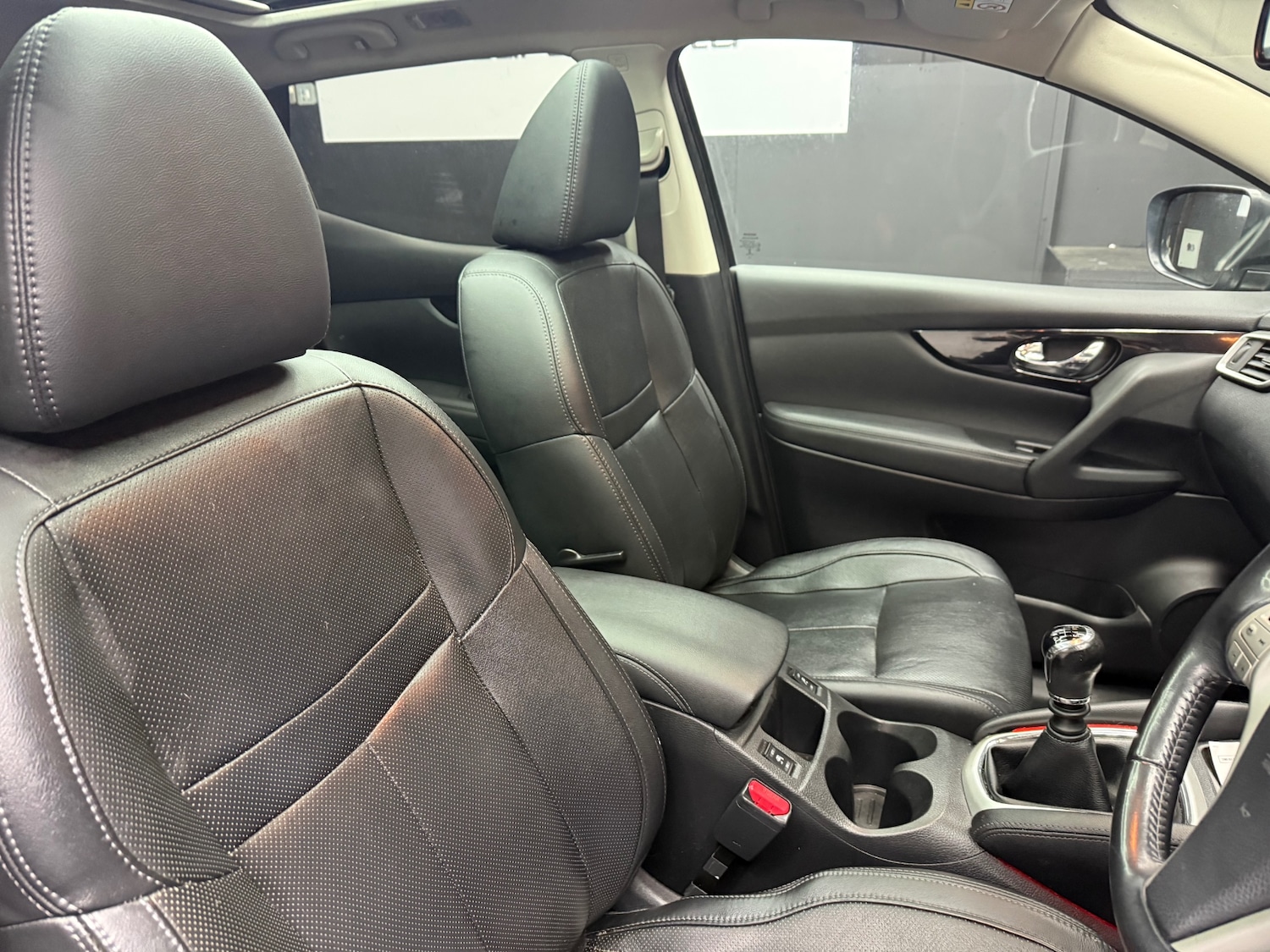 Used Nissan Qashqai 2017 for sale - 76427831: Photo 12