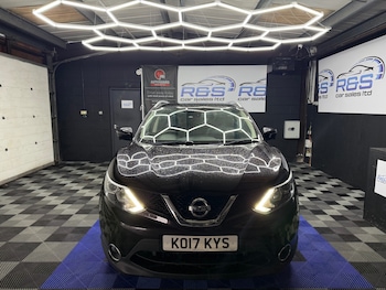 Used Nissan Qashqai 2017 for sale - 76427831: Photo