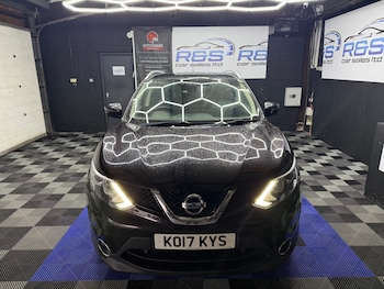 Used Nissan Qashqai 2017 for sale - 76427831: Photo