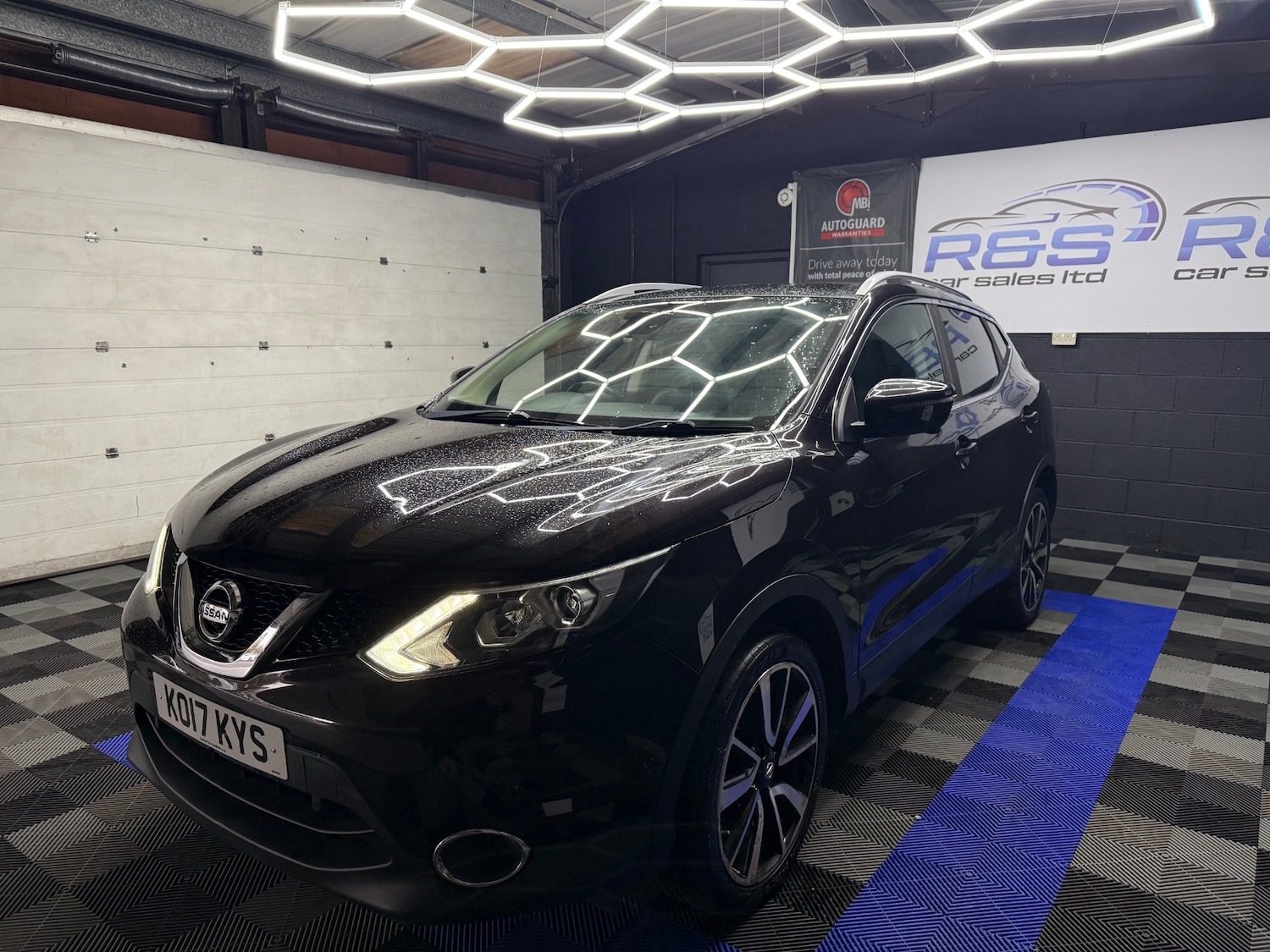 Used Nissan Qashqai 2017 for sale - 76427831: Photo 5