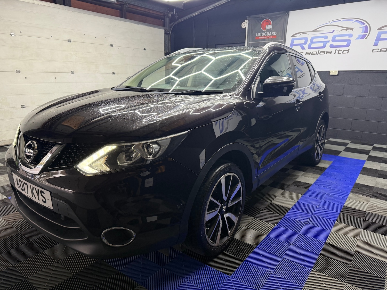 Used Nissan Qashqai 2017 for sale - 76427831: Photo 8