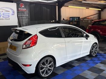 Used Ford Fiesta 2016 for sale - 78932718: Photo