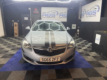 Used Vauxhall Insignia 2015 for sale - 77844775: Photo