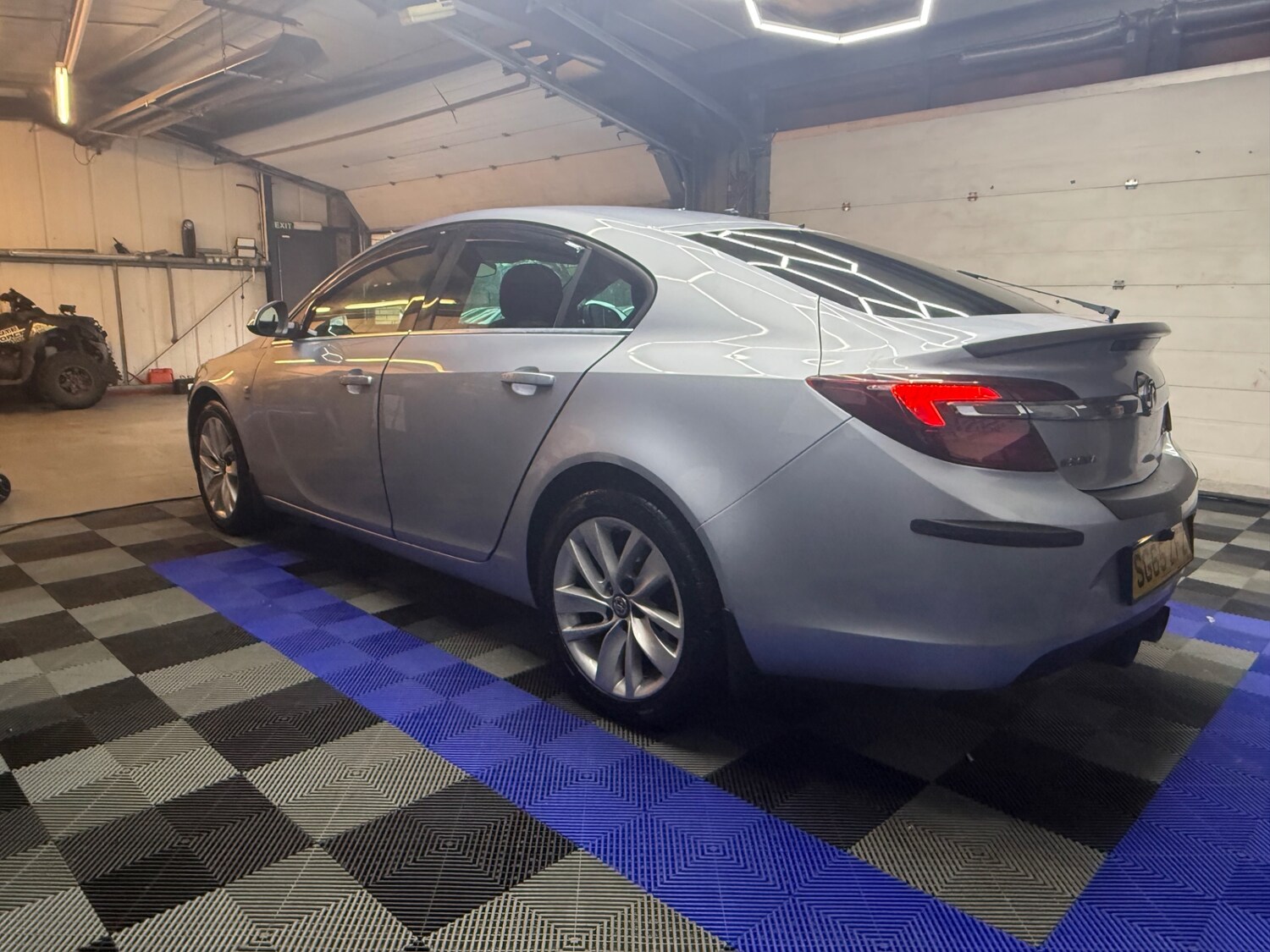 Used Vauxhall Insignia 2015 for sale - 77844775: Photo 6