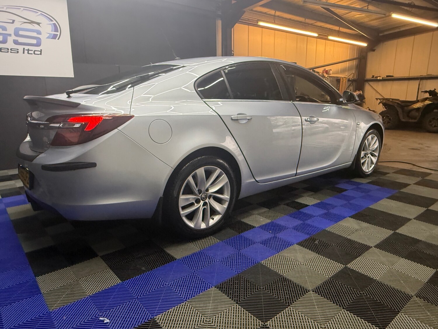 Used Vauxhall Insignia 2015 for sale - 77844775: Photo 7