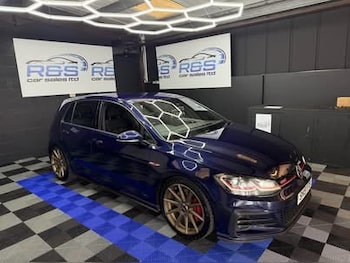 Used Volkswagen Golf 2019 for sale - 77579636: Photo