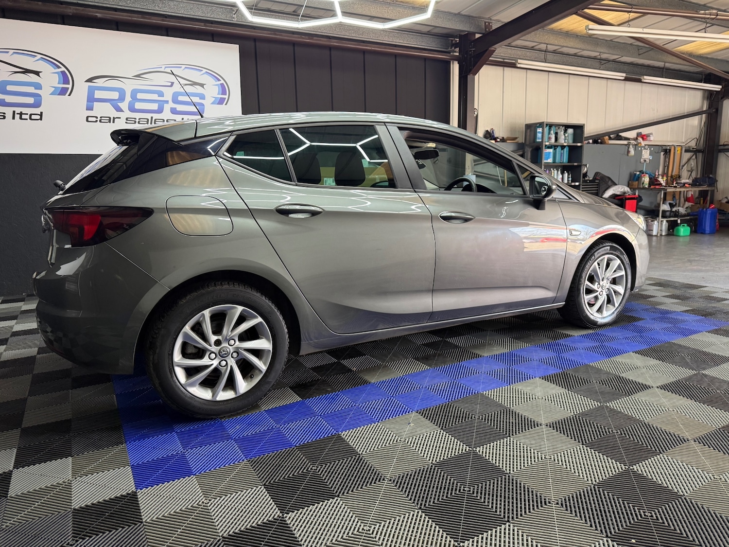 Used Vauxhall Astra 2020 for sale - 77973567: Photo 9