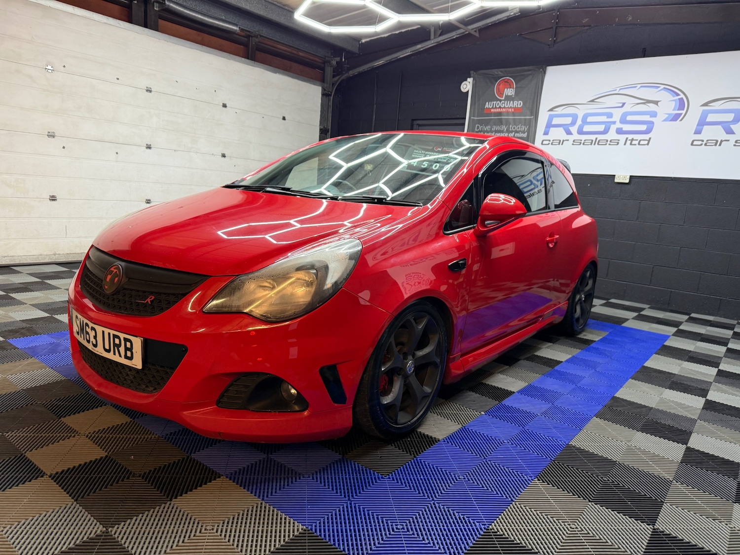 Used Vauxhall Corsa 2014 for sale - 77101303: Photo 3
