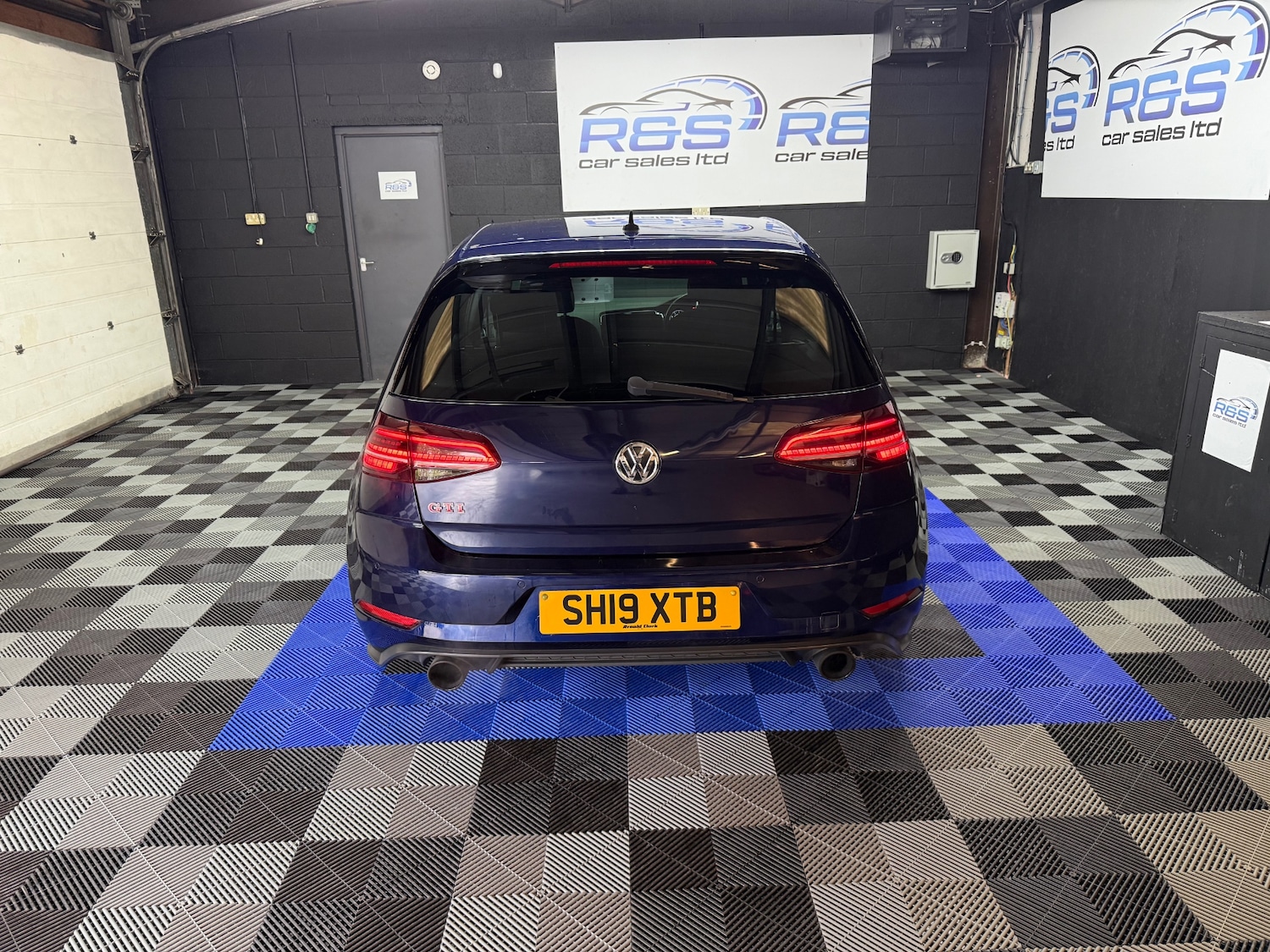 Used Volkswagen Golf 2019 for sale - 76945857: Photo 10