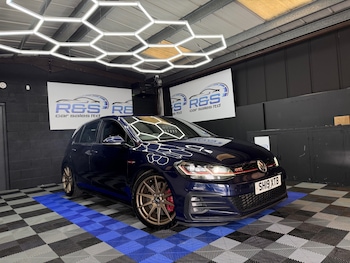 Used Volkswagen Golf 2019 for sale - 76945857: Photo