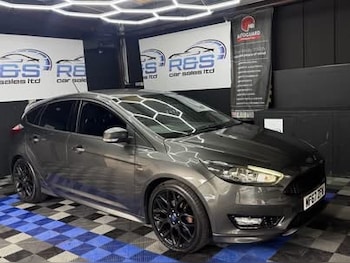 Used Ford Focus 2017 for sale - 78932705: Photo