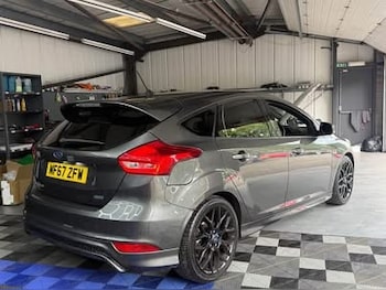 Used Ford Focus 2017 for sale - 78932705: Photo