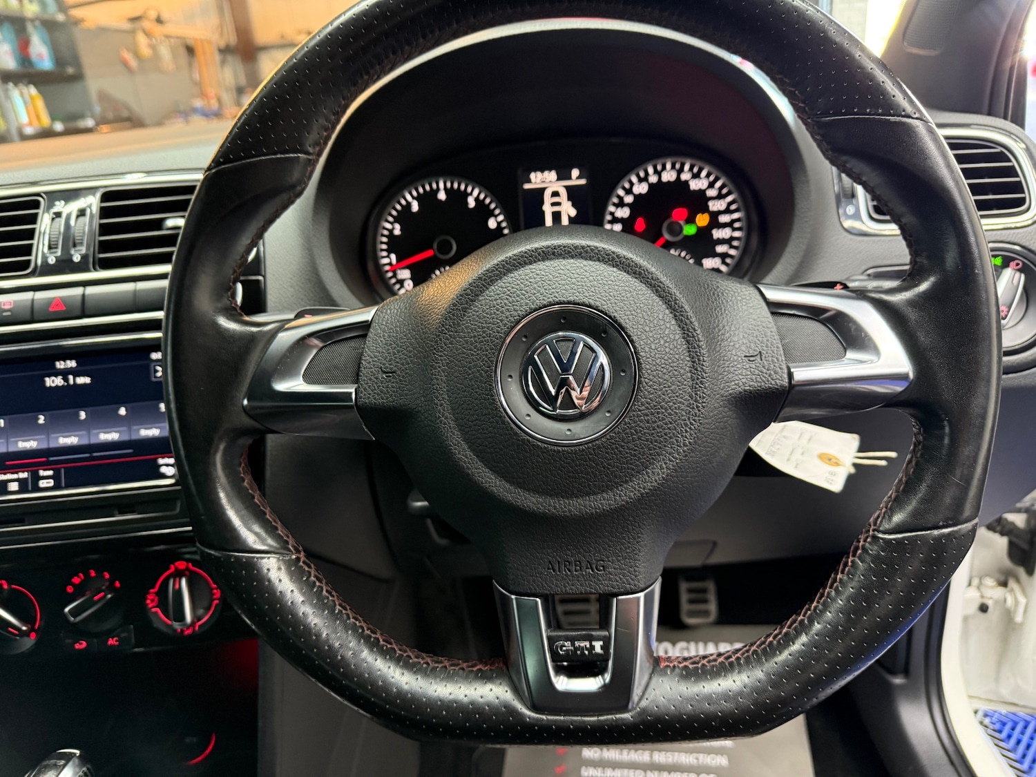 Used Volkswagen Polo 2012 for sale - 77070031: Photo 14