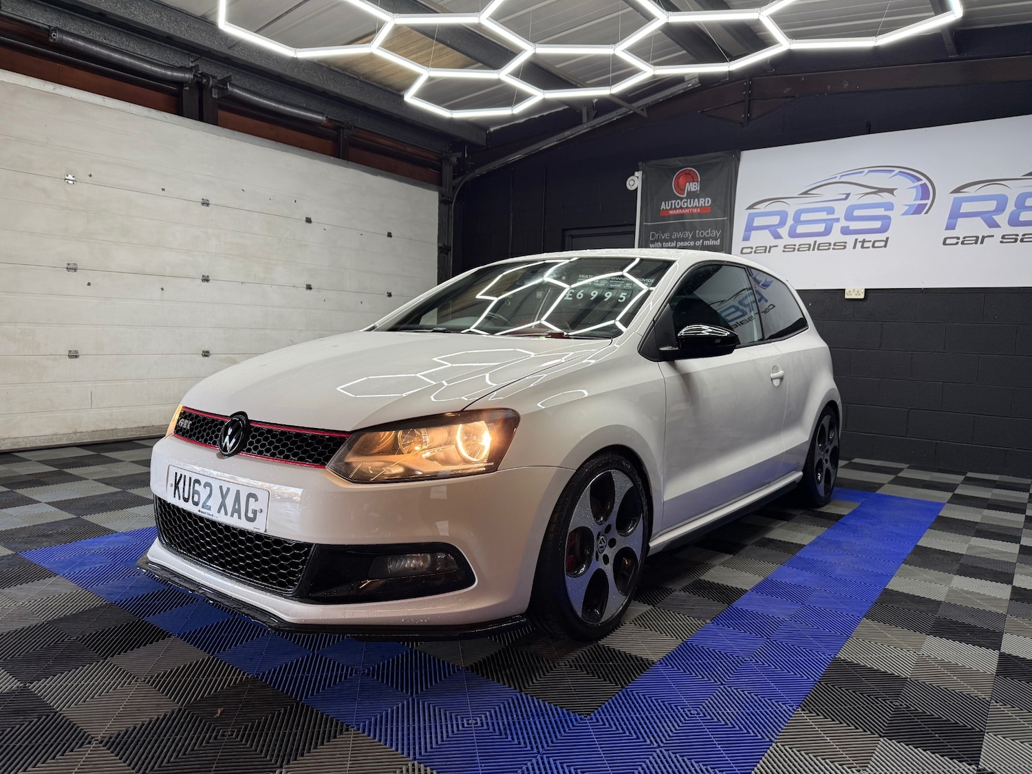 Used Volkswagen Polo 2012 for sale - 77070031: Photo 4