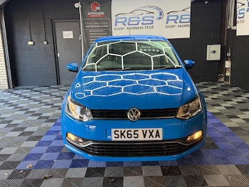 Used Volkswagen Polo 2015 for sale - 78045343: Photo