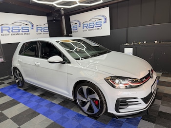 Used Volkswagen Golf 2017 for sale - 75689295: Photo