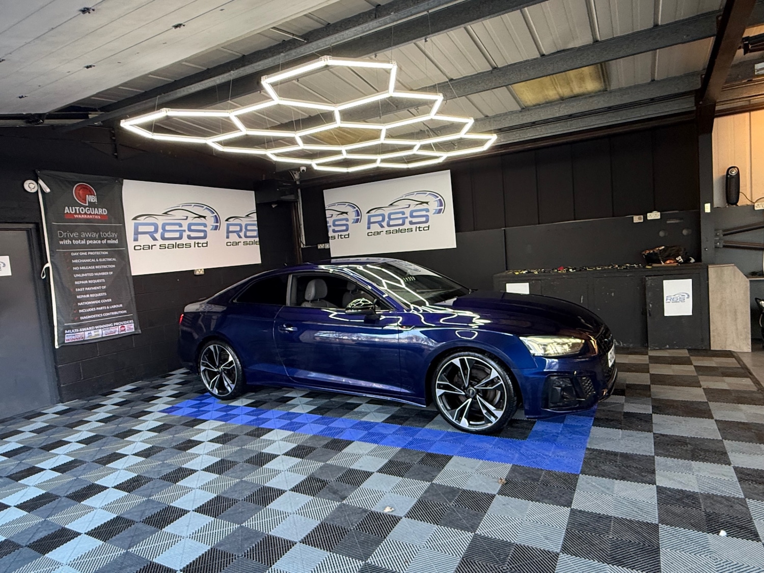 Used Audi A5 2021 for sale - 78083610: Photo 2