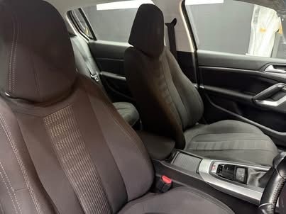 Used Peugeot 308 2016 for sale - 77053791: Photo 10