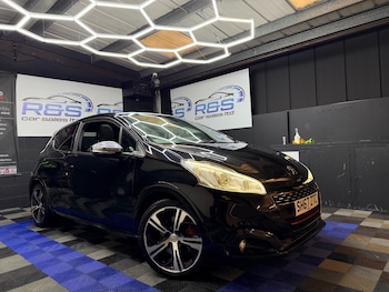 Used Peugeot 208 2017 for sale - 77423193: Photo