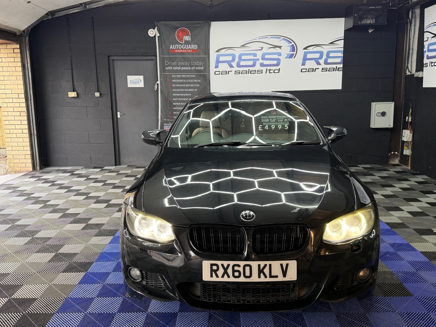 Used BMW 3 Series 2010 for sale - 78111644: Photo 3