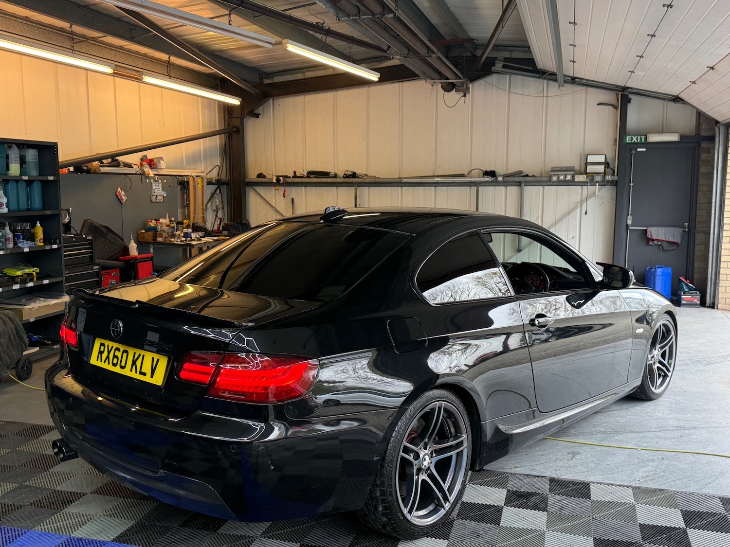 Used BMW 3 Series 2010 for sale - 78111644: Photo 5