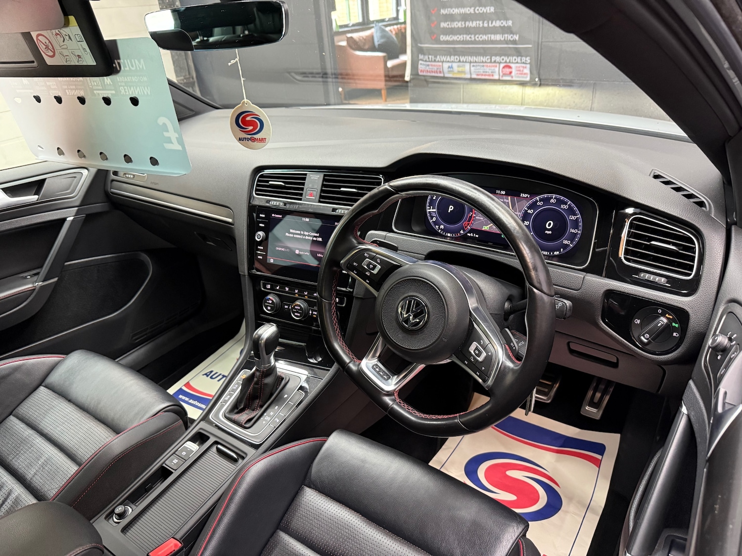 Used Volkswagen Golf 2017 for sale - 76471408: Photo 11