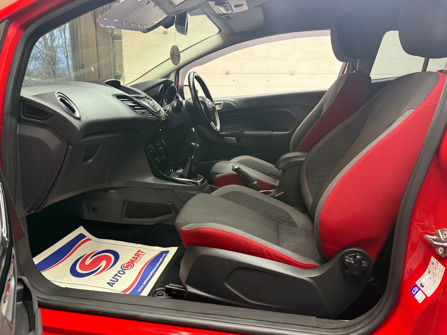 Used Ford Fiesta 2015 for sale - 77171461: Photo 10