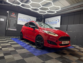 Used Ford Fiesta 2015 for sale - 77171461: Photo