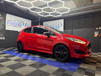 Used Ford Fiesta 2015 for sale - 77171461: Photo