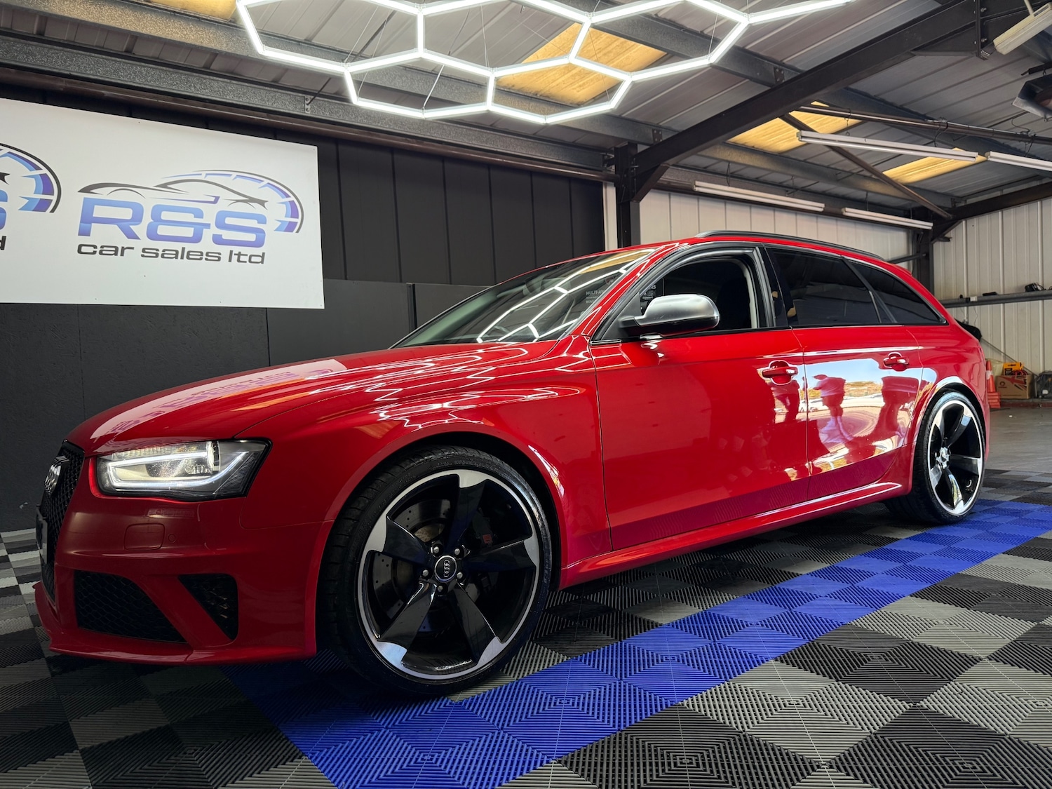 Used Audi RS4 2014 for sale - 76415479: Photo 12