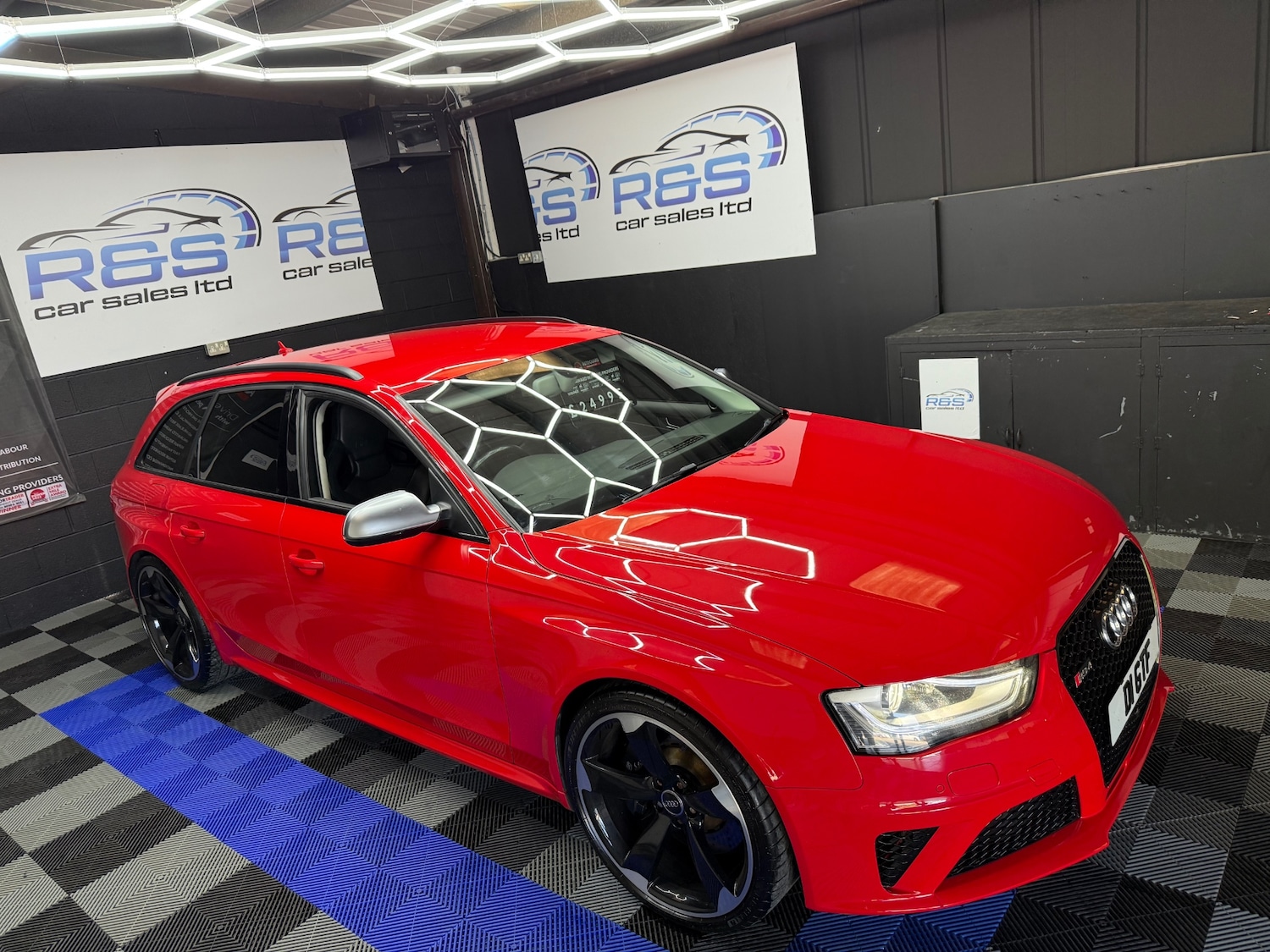 Used Audi RS4 2014 for sale - 76415479: Photo 6