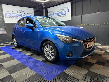 Used Mazda Mazda2 2017 for sale - 76696777: Photo
