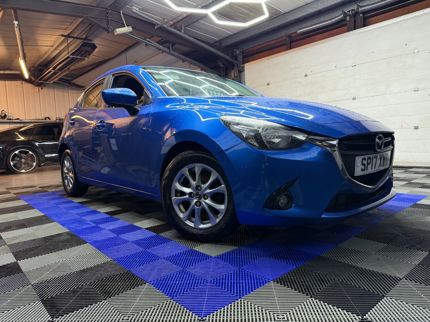 Used Mazda Mazda2 2017 for sale - 76696777: Photo 2