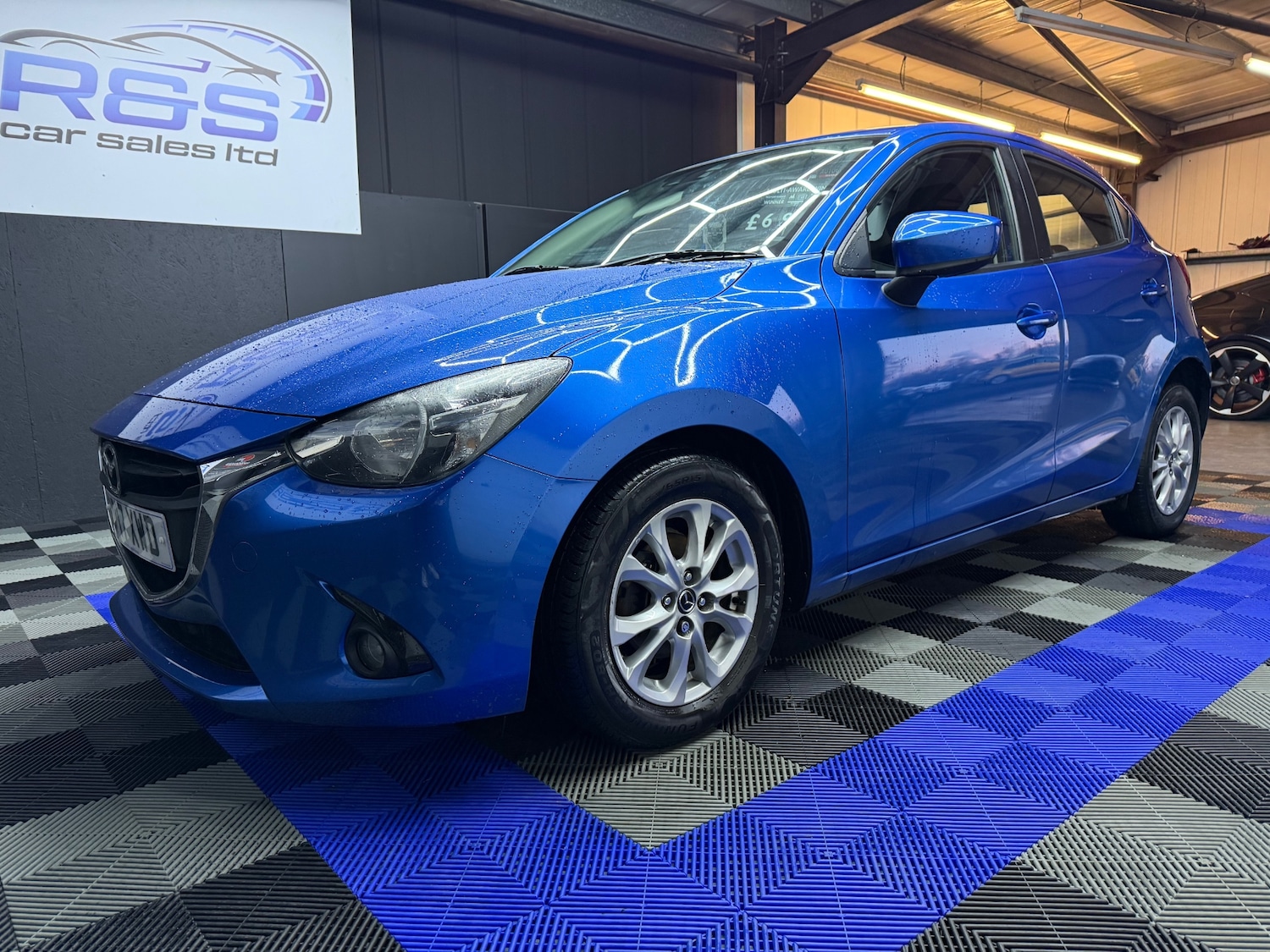 Used Mazda Mazda2 2017 for sale - 76696777: Photo 4