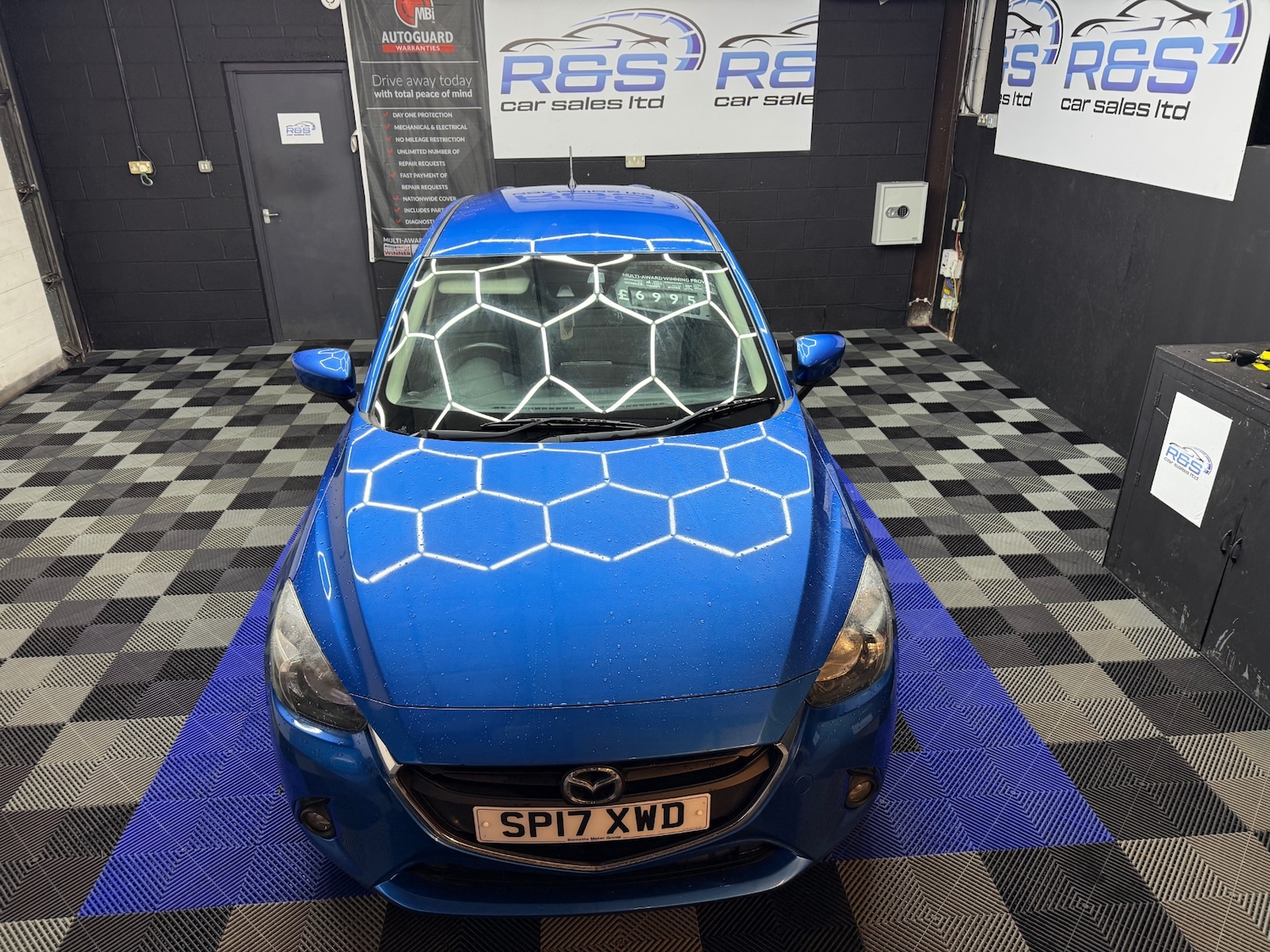 Used Mazda Mazda2 2017 for sale - 76696777: Photo 8