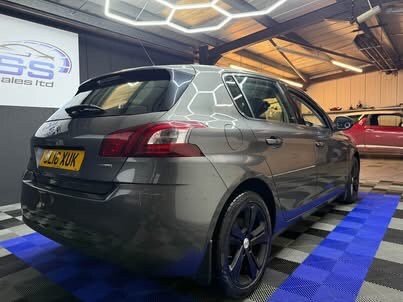 Used Peugeot 308 2016 for sale - 77782221: Photo 9