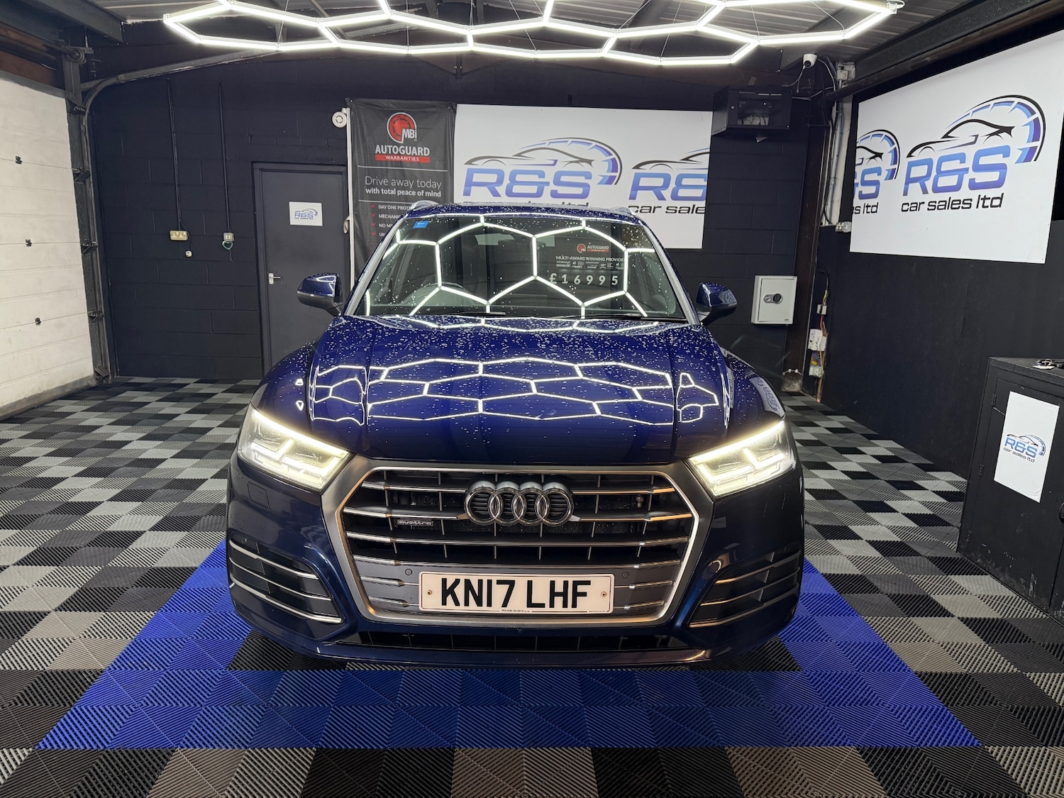 Used Audi Q5 2017 for sale - 77324765: Photo 4