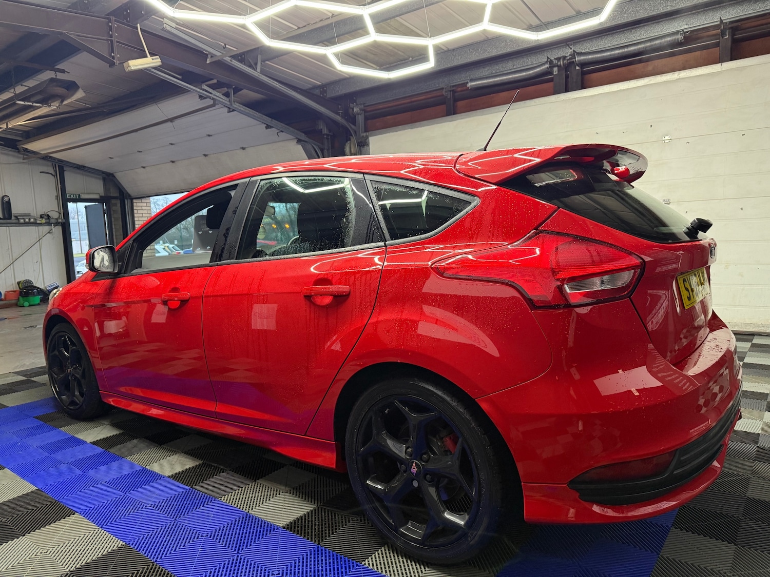 Used Ford Focus 2015 for sale - 77237475: Photo 10