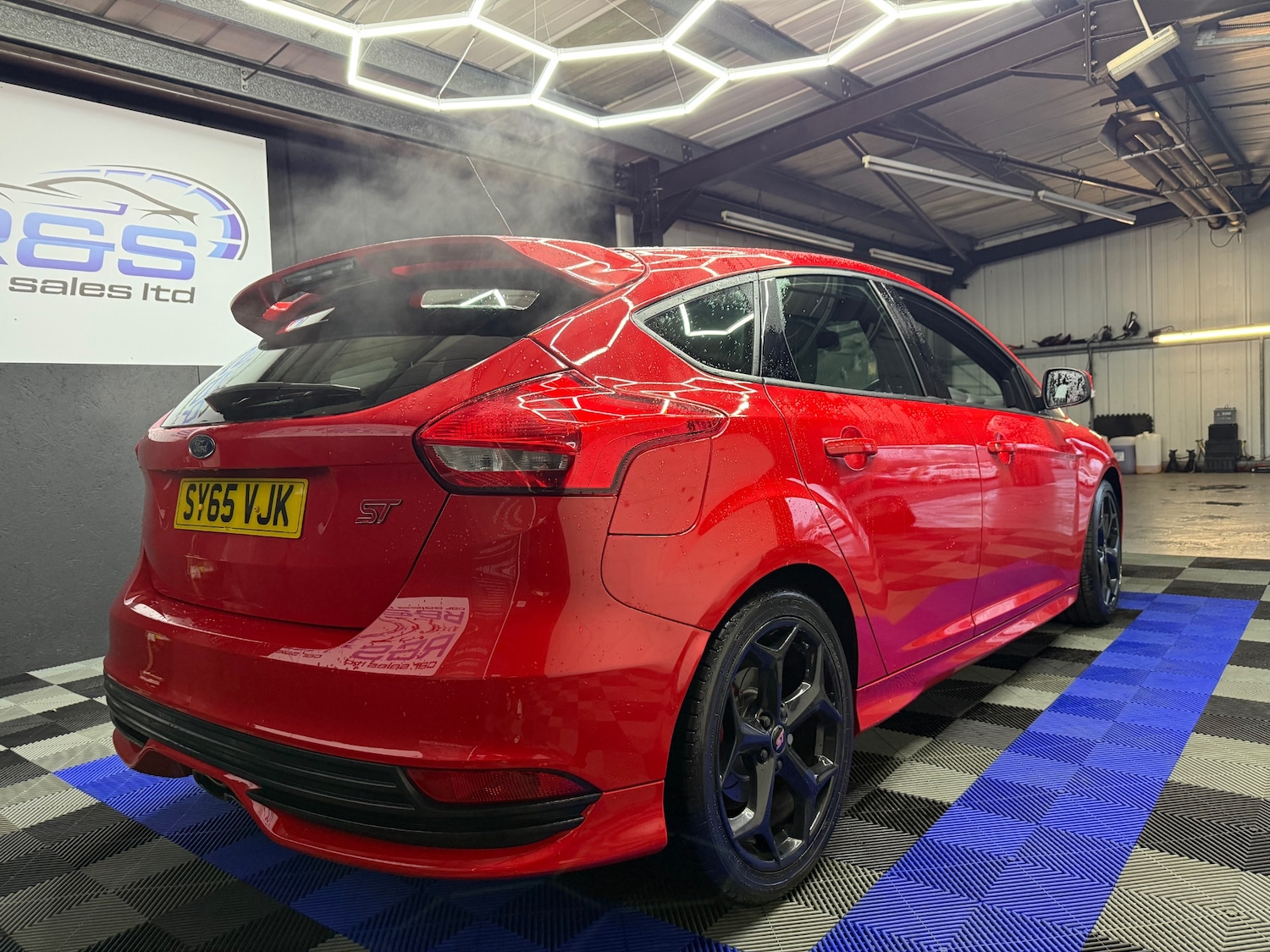 Used Ford Focus 2015 for sale - 77237475: Photo 12