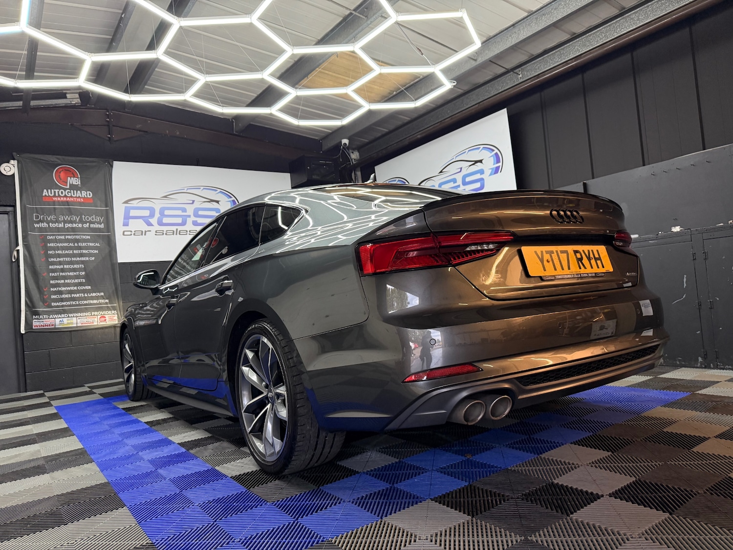 Used Audi A5 2017 for sale - 76030826: Photo 8