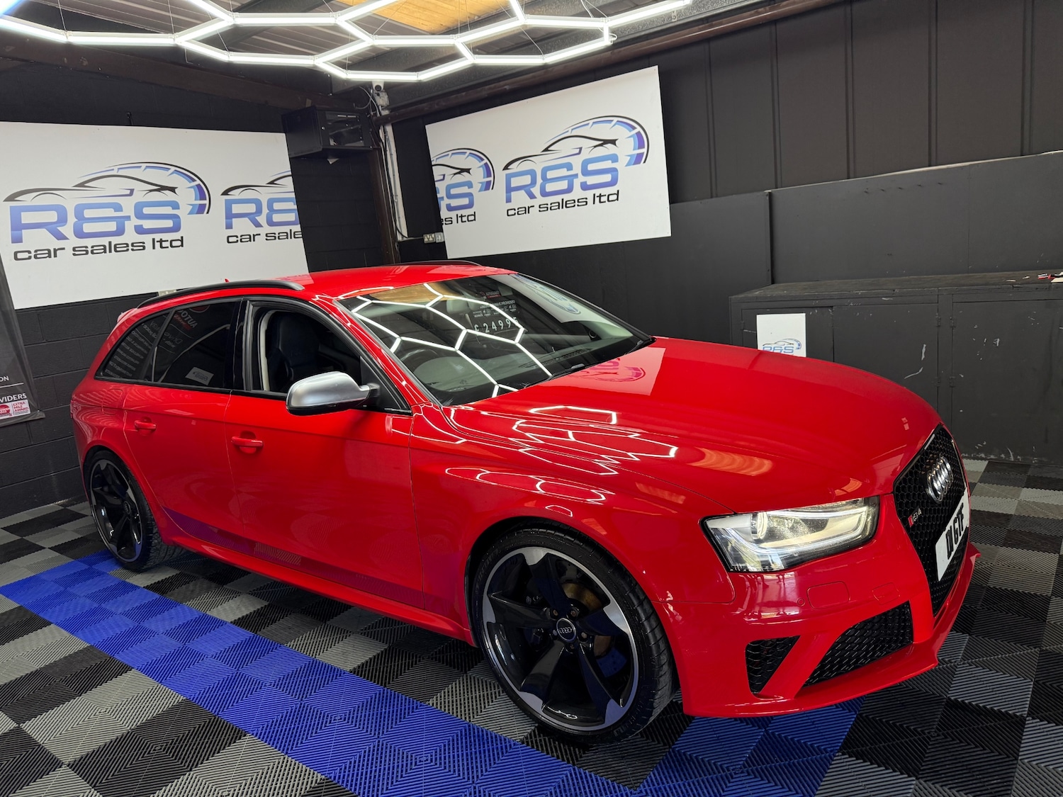 Used Audi RS4 2014 for sale - 76096955: Photo 1