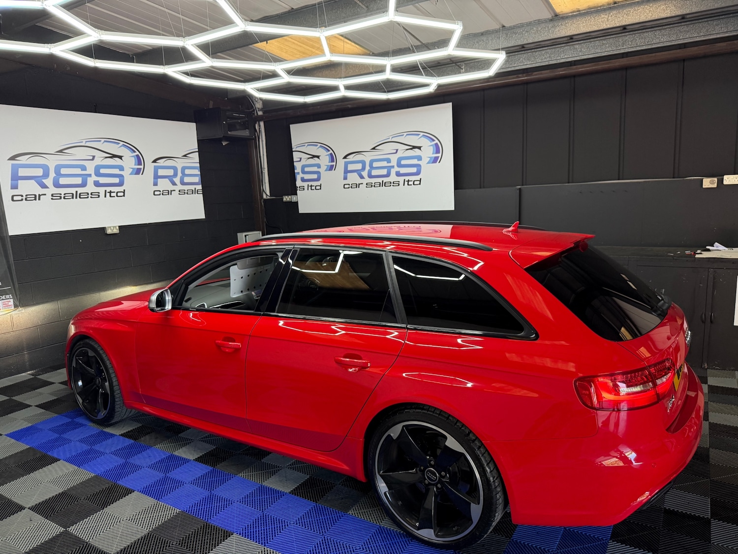 Used Audi RS4 2014 for sale - 76096955: Photo 10