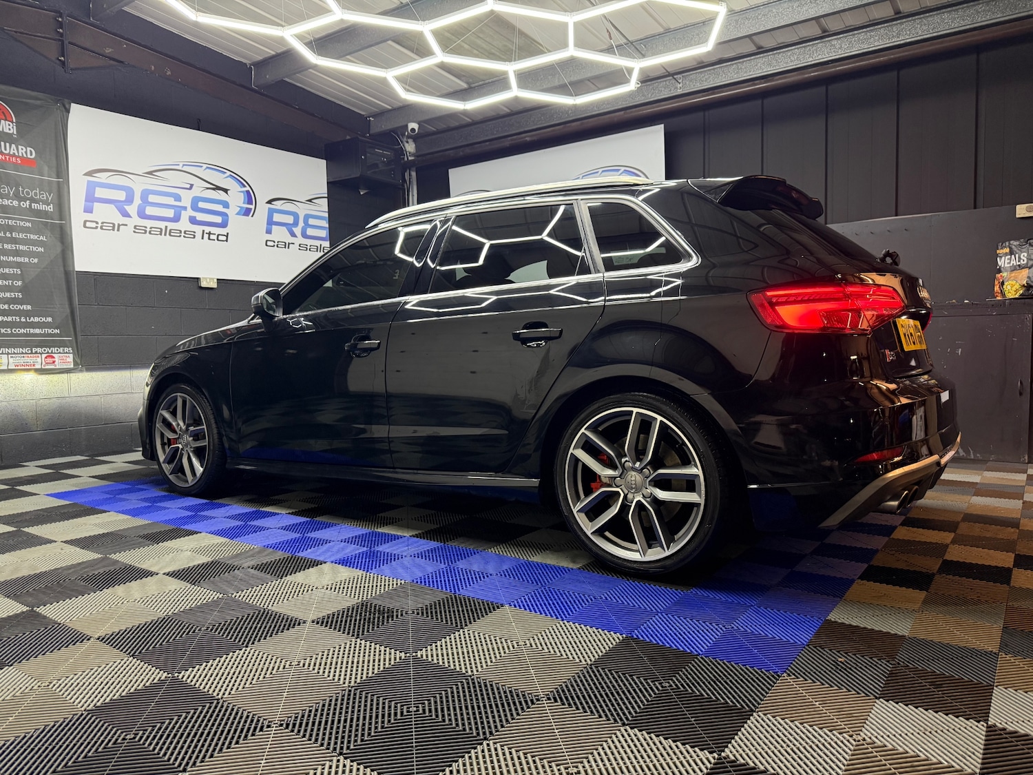 Used Audi A3 2017 for sale - 77171360: Photo 6