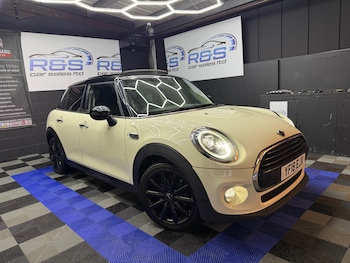 Used MINI Hatch 2018 for sale - 76545741: Photo