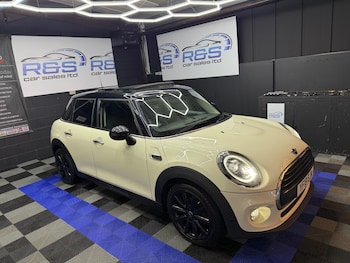 Used MINI Hatch 2018 for sale - 76545741: Photo