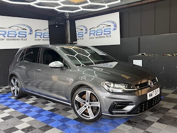 Used Volkswagen Golf 2017 for sale - 78145701: Photo