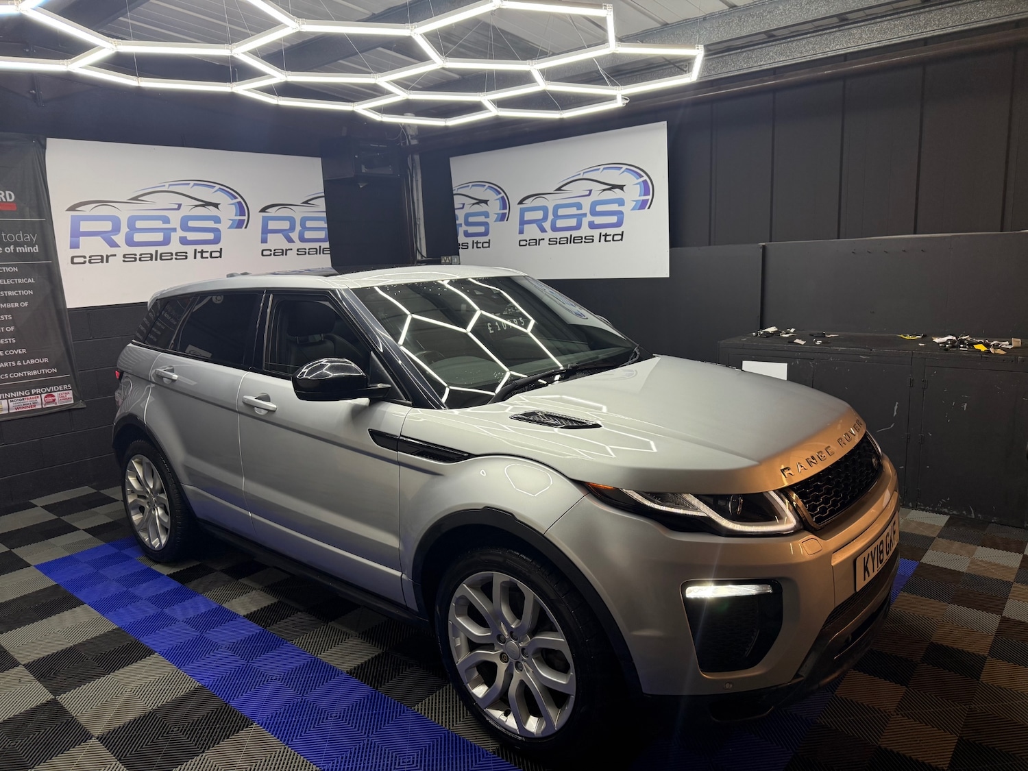 Used Land Rover Range Rover Evoque 2018 for sale - 76545739: Photo 3