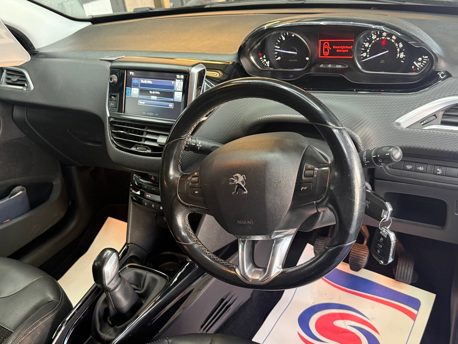 Used Peugeot 2008 2017 for sale - 78056849: Photo 13