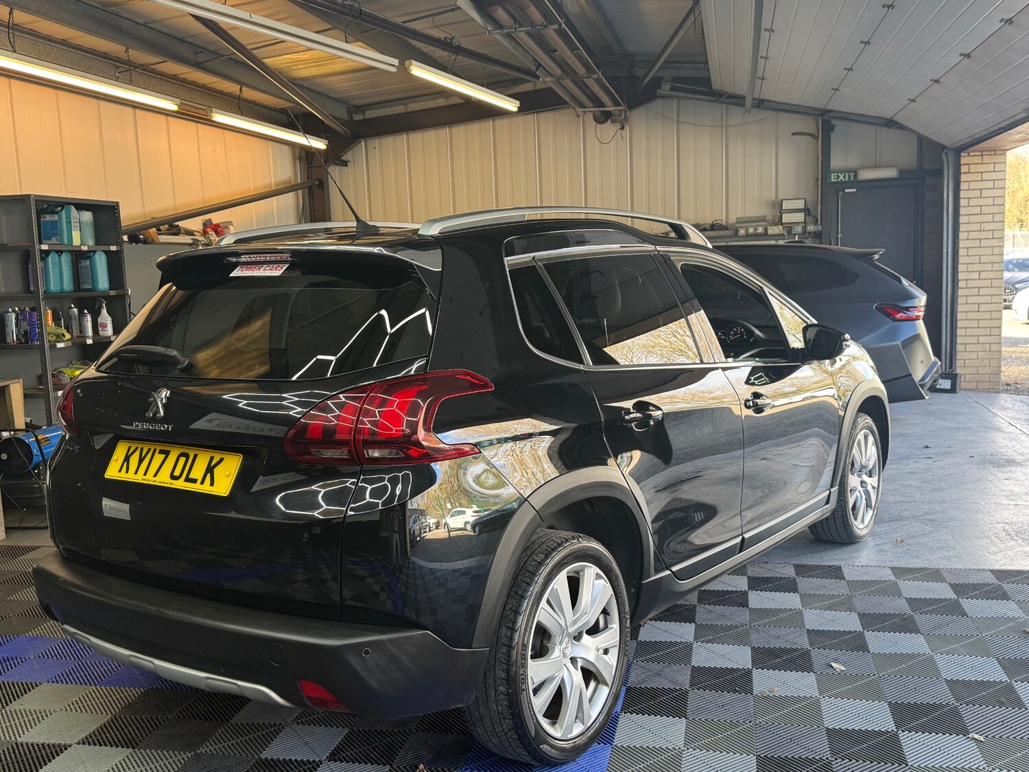 Used Peugeot 2008 2017 for sale - 78056849: Photo 6