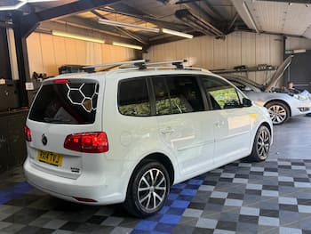 Used Volkswagen Touran 2014 for sale - 79789008: Photo